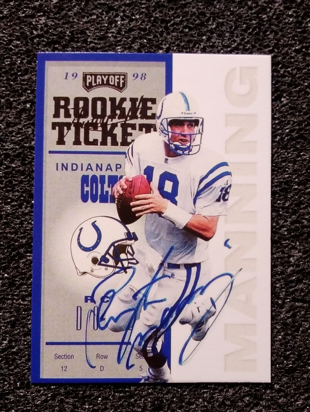 Peyton Manning Colts Autograph Football Rookie Card